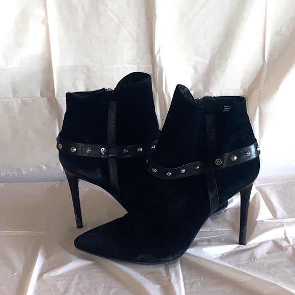 Black silver studded suede boots great condition - Picture 2 of 2